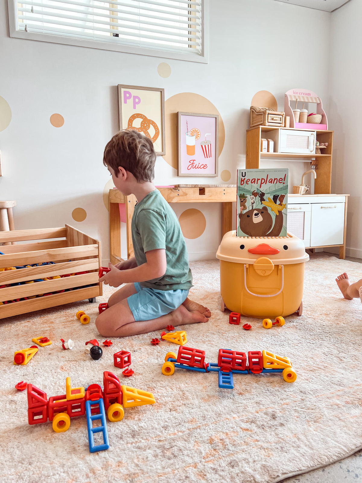 Ride a Long Storage -Yellow and Cream Duck - Medium