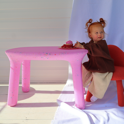 Orchid Confetti Table