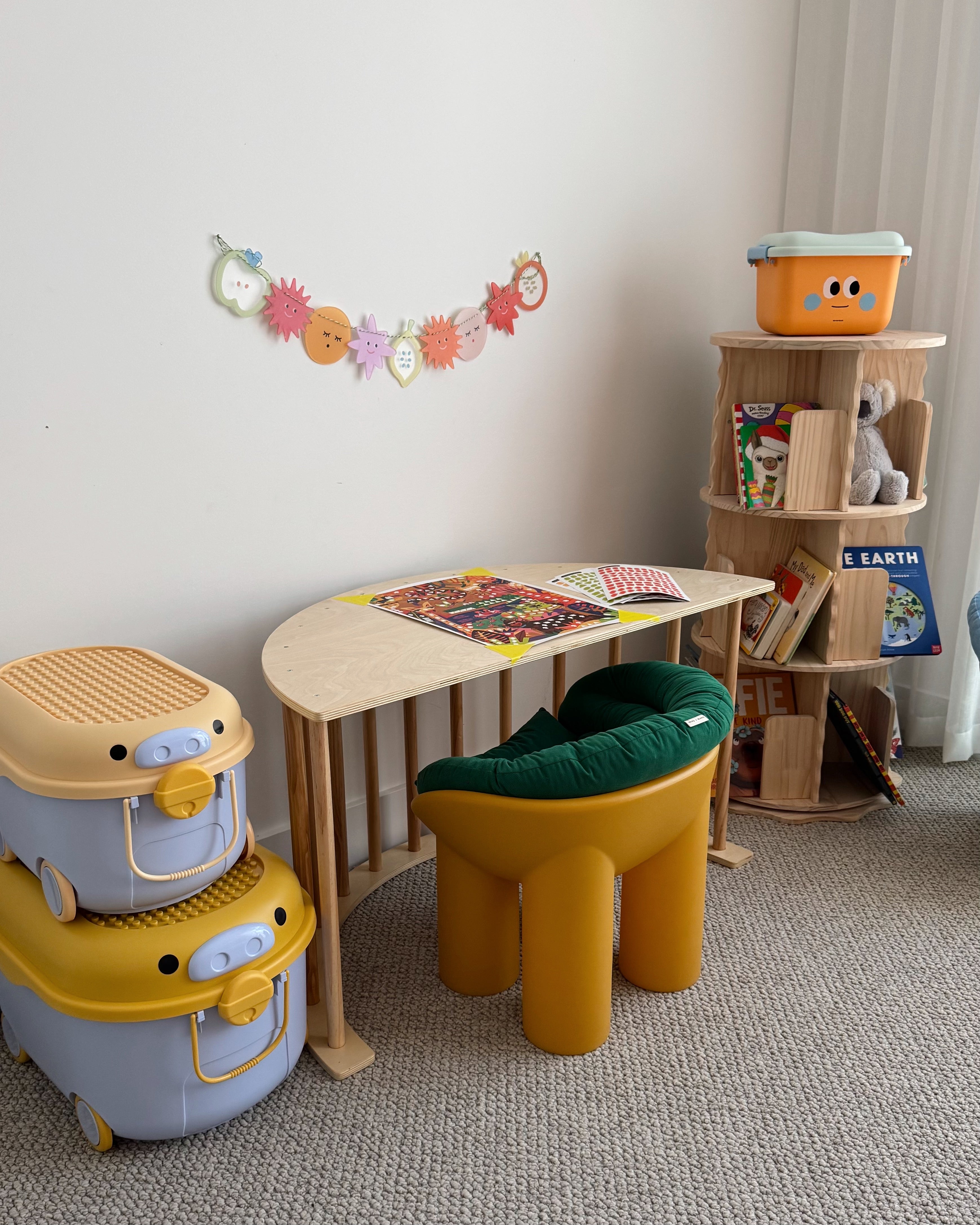 Upright - Replica Roly Chairs - Ginger