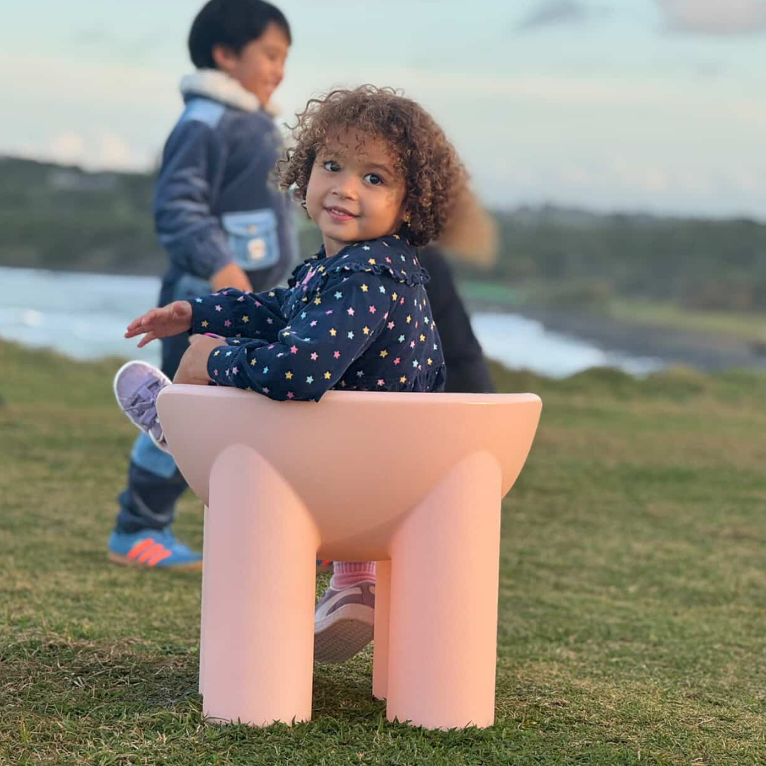 Upright - Replica Roly Chairs - Blush