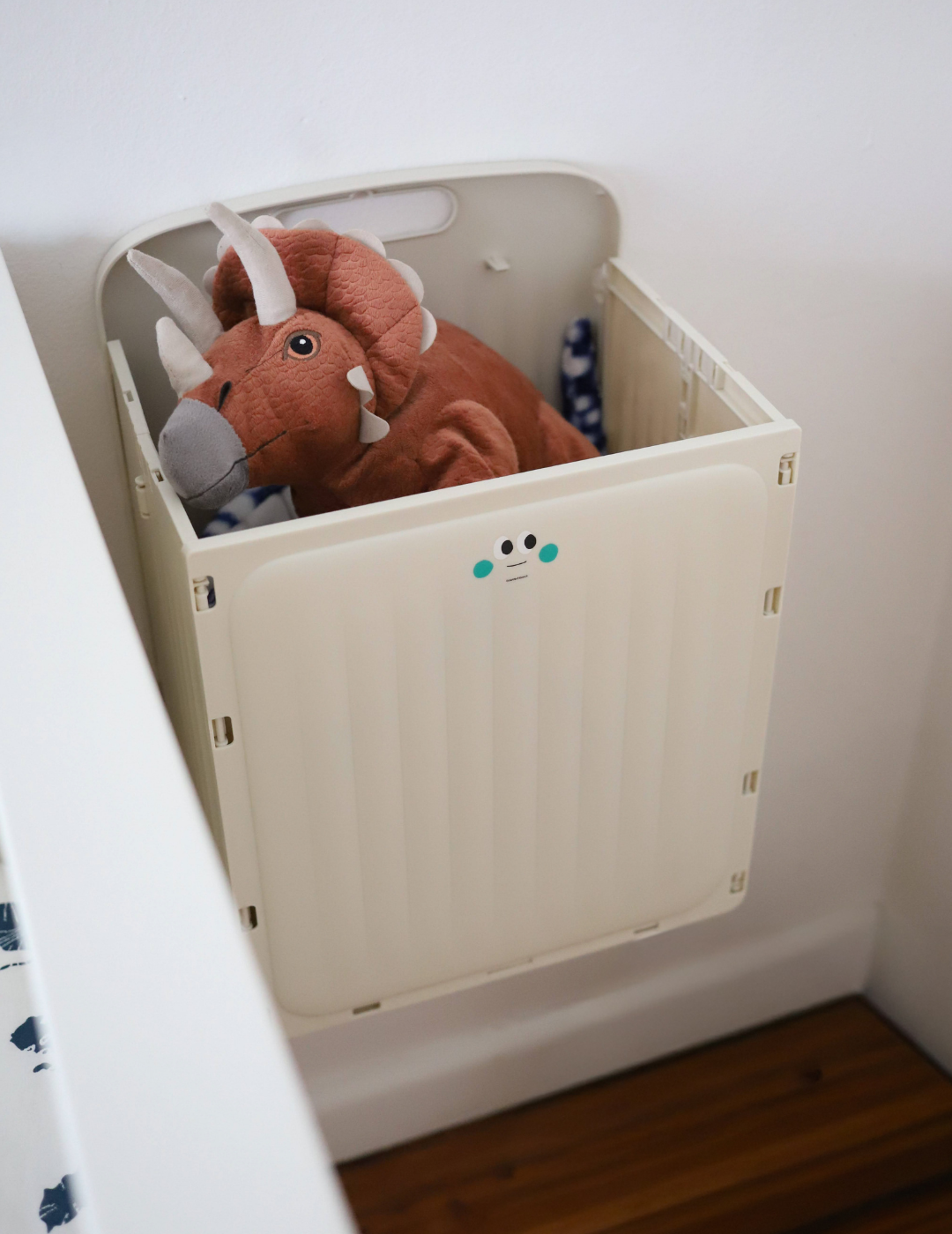 Milk bottle  - Wall Pocket