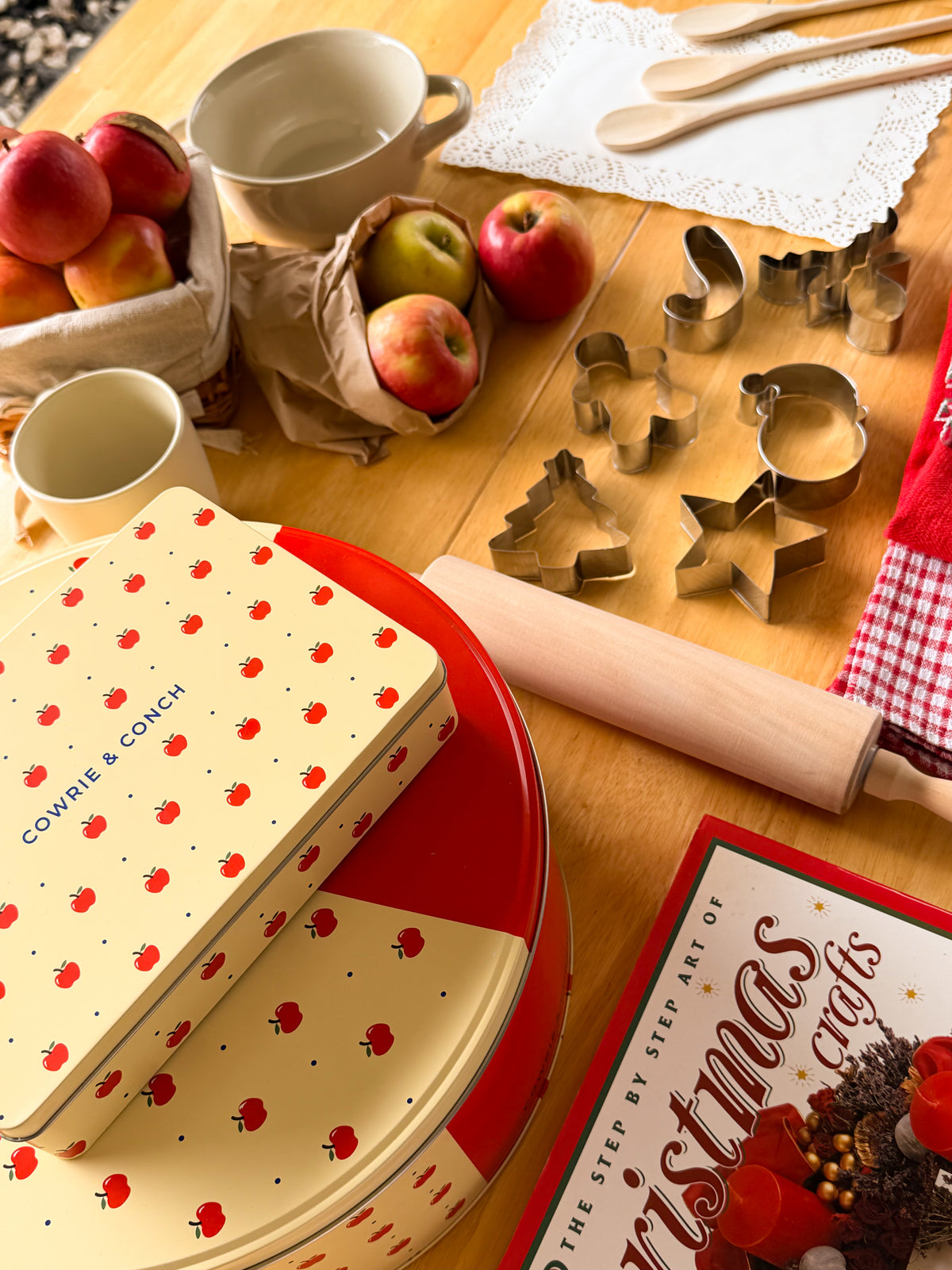 Apple a Day Pencil Tin